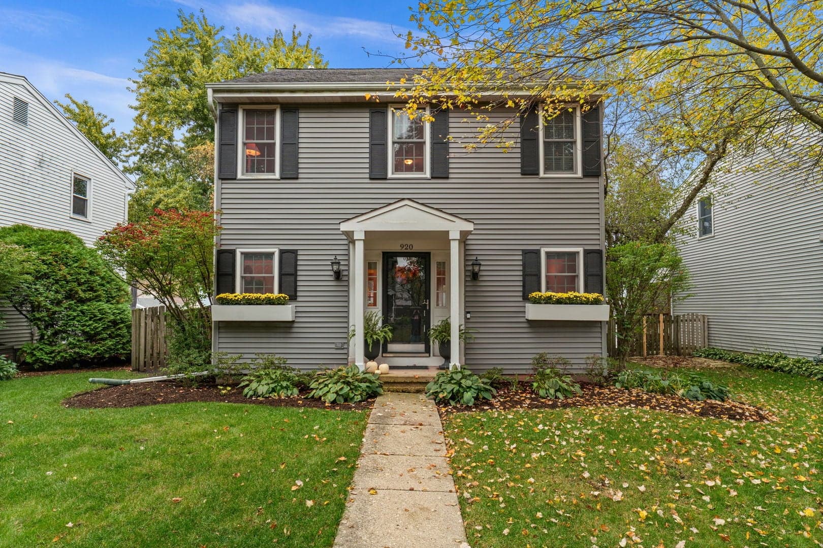 920 Britta Lane, Geneva, IL, 60134